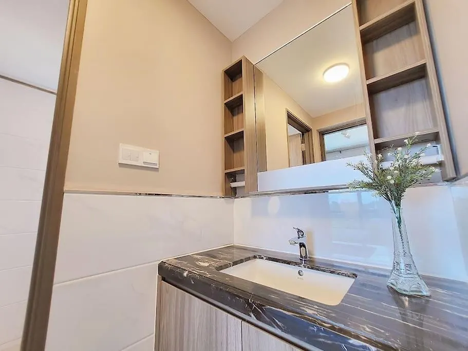 Apartment Serene And Peaceful 2 Bedrooms 3 Pax - 10 Min To Ciq Johor Bahru