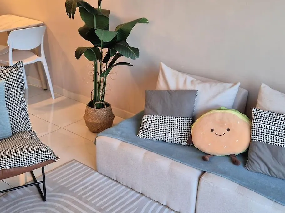 Serene And Peaceful 2 Bedrooms 3 Pax - 10 Min To Ciq Johor Bahru